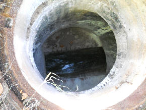 Blick in einen Auslaufschacht am Ende der Splstrecke