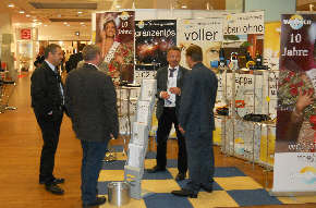 Vor allem auf berregionalen Messen ist die Firma Lellau zusammen mit den Stammhusern fr Sie vor Ort.